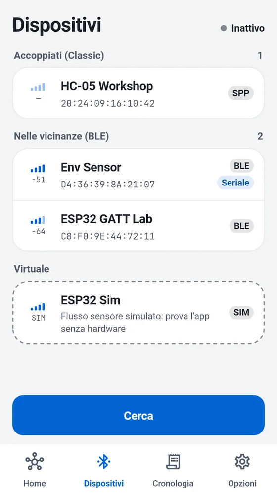 Elenco dispositivi di BlueTerm con dispositivi Classic associati, dispositivi BLE nelle vicinanze e simulatore